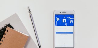 mẫu facebook ads