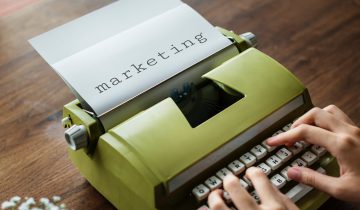 Sự khác biệt nhưng không bao giờ lỗi thời của Marketing truyền thống