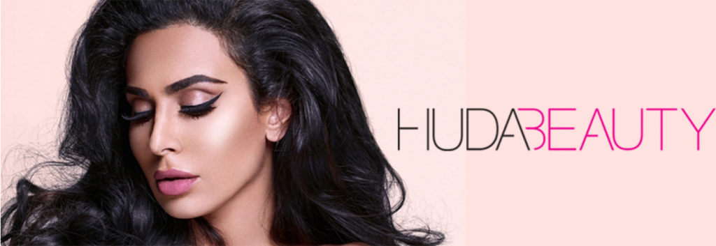 Kết hợp với Influencers của Huda Beauty trong 10 content về mỹ phẩm.