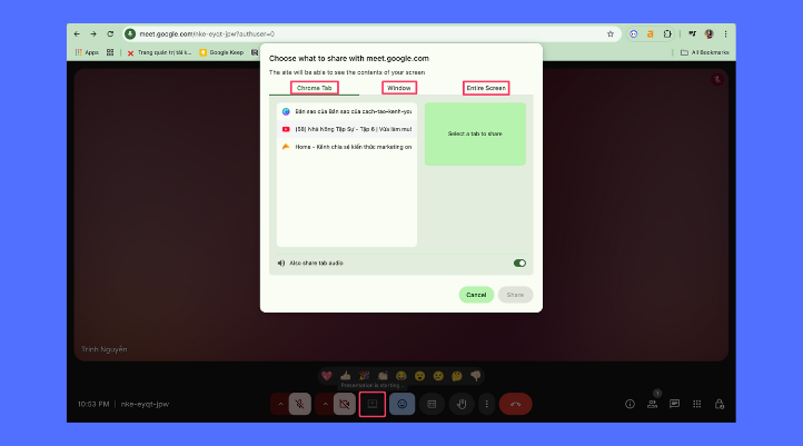 Nút Trình bày ngay trong Google Meet với các tùy chọn chia sẻ: toàn màn hình, cửa sổ hoặc thẻ Chrome.