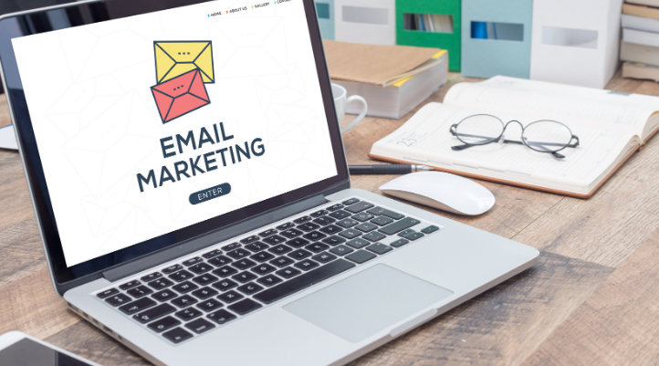 Email Marketing - Kênh truyền thông marketing giúp doanh nghiệp gửi thông điệp thương mại trực tiếp đến khách hàng