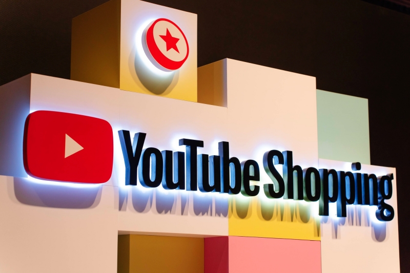 Lợi ích YouTube Shopping cho doanh nghiệp: tiếp cận khách hàng trực tiếp, tăng chuyển đổi, xây dựng thương hiệu và tích hợp dễ dàng.
