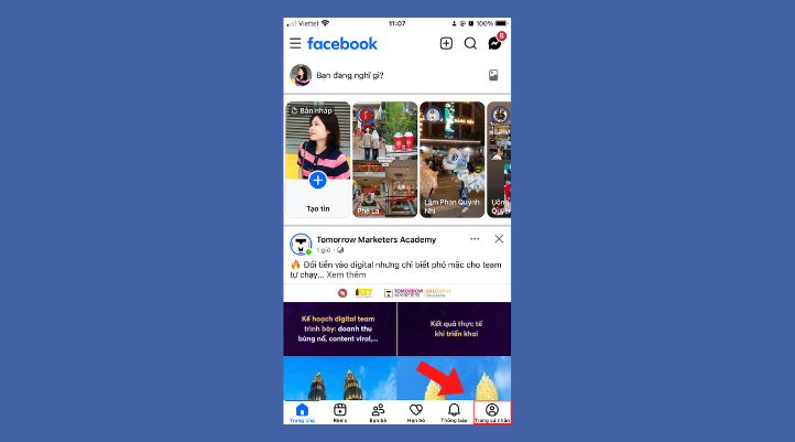 Bạn di chuyển con trỏ chuột lên góc trên bên phải màn hình. Bạn nhấp vào ảnh đại diện hoặc tên tài khoản để vào trang cá nhân của mình.