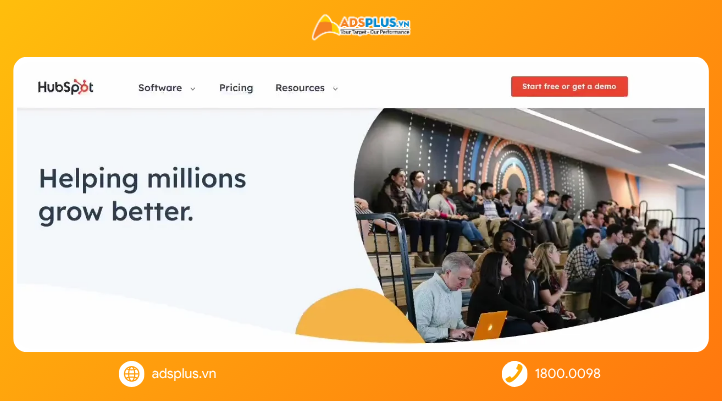 HubSpot định vị thương hiệu là Helping millions grow better