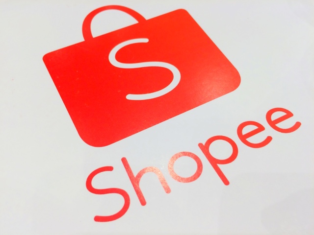 bán hàng trên shopee có mất phí không 01