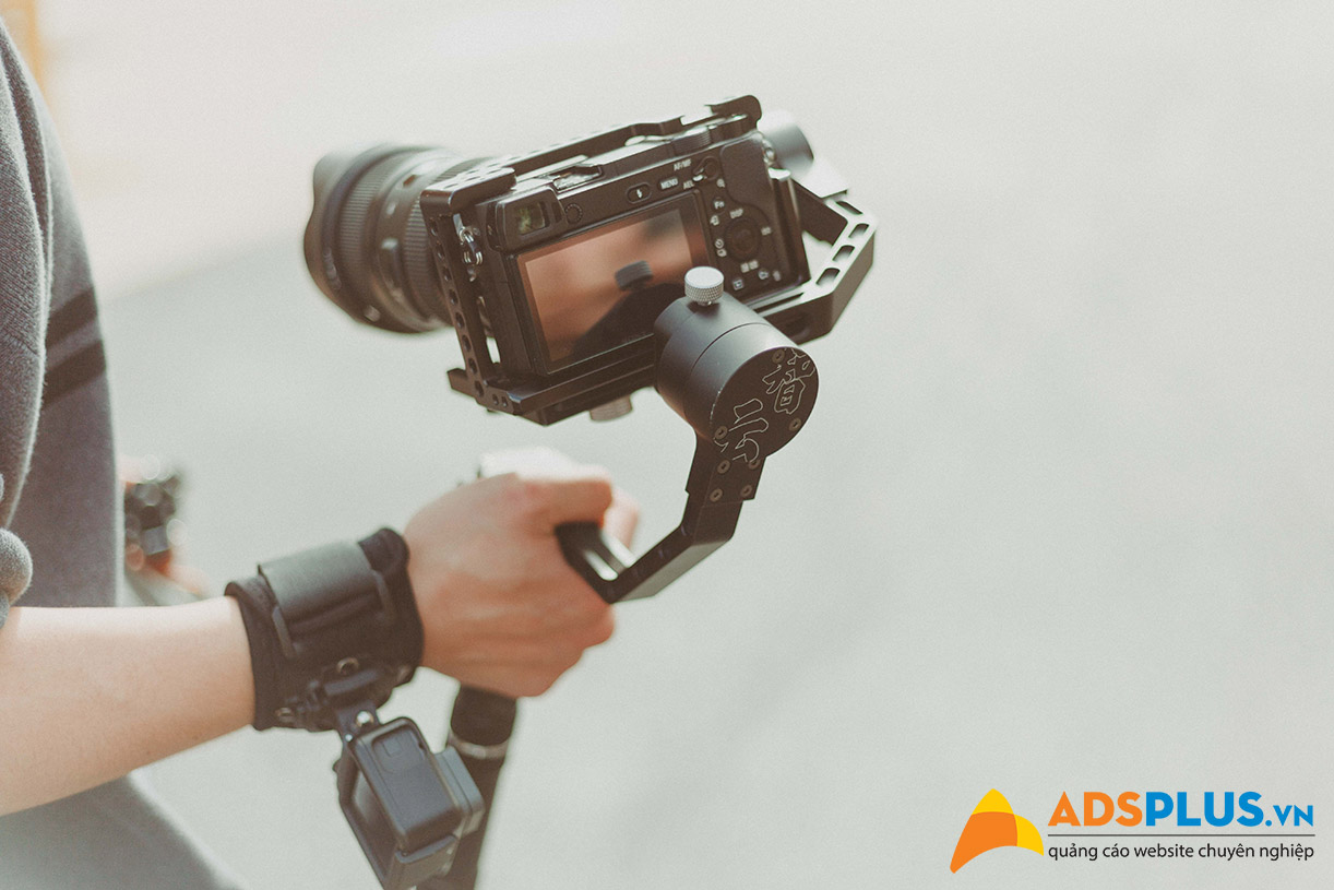 Quay video quảng cáo 00